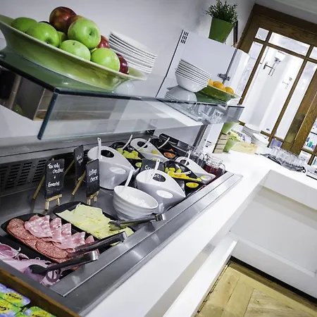 Holiday Inn - Glasgow Airport By Ihg-3